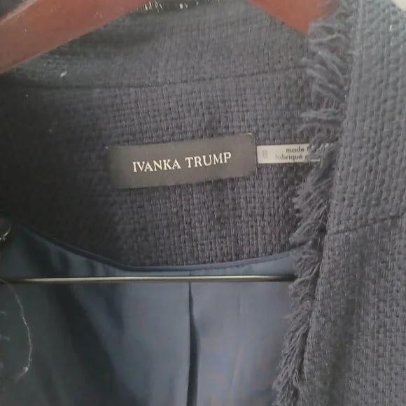 Blue blazer - Picture 2 of 2